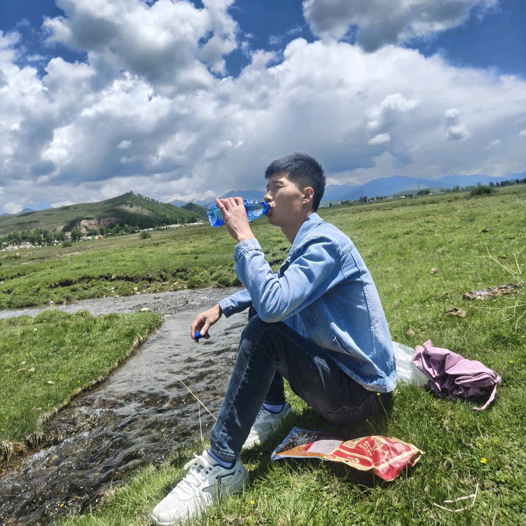 A花花v世界墙布施工