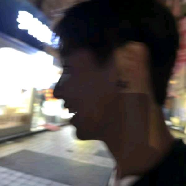 洲同學