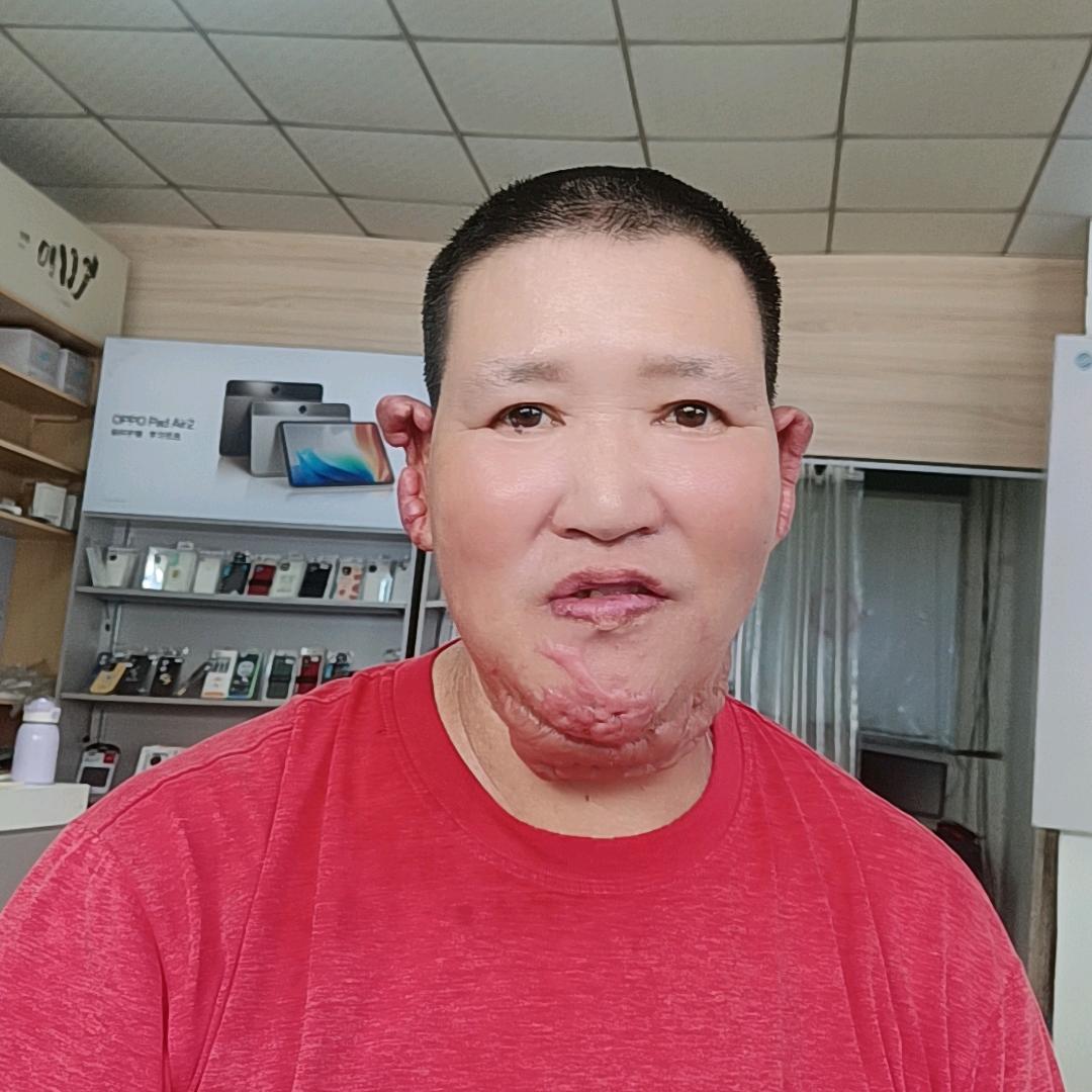 大个子王时贵
