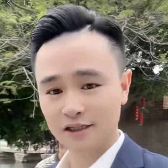 张得火卫生巾纸尿裤工厂批发