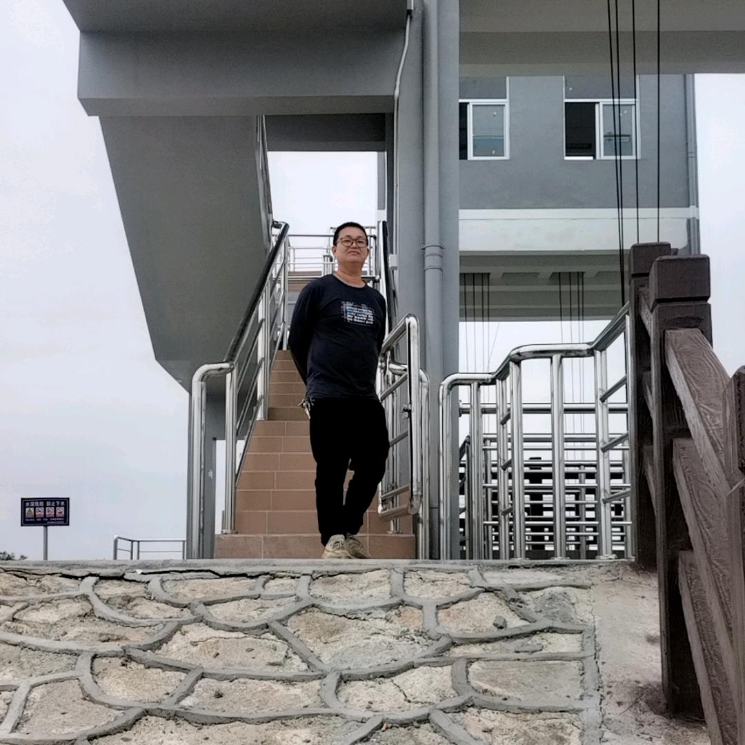 劉升头像