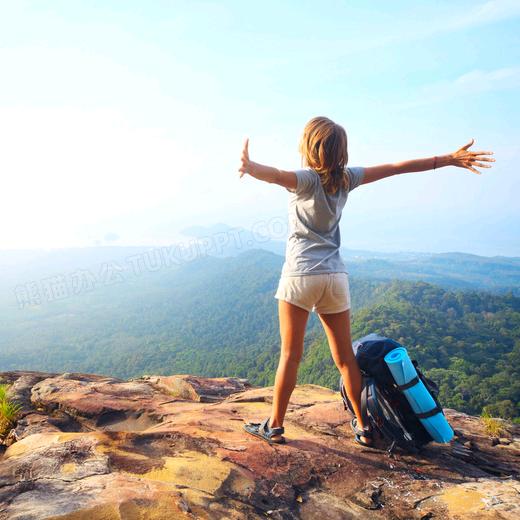 新世纪旅行社小雪