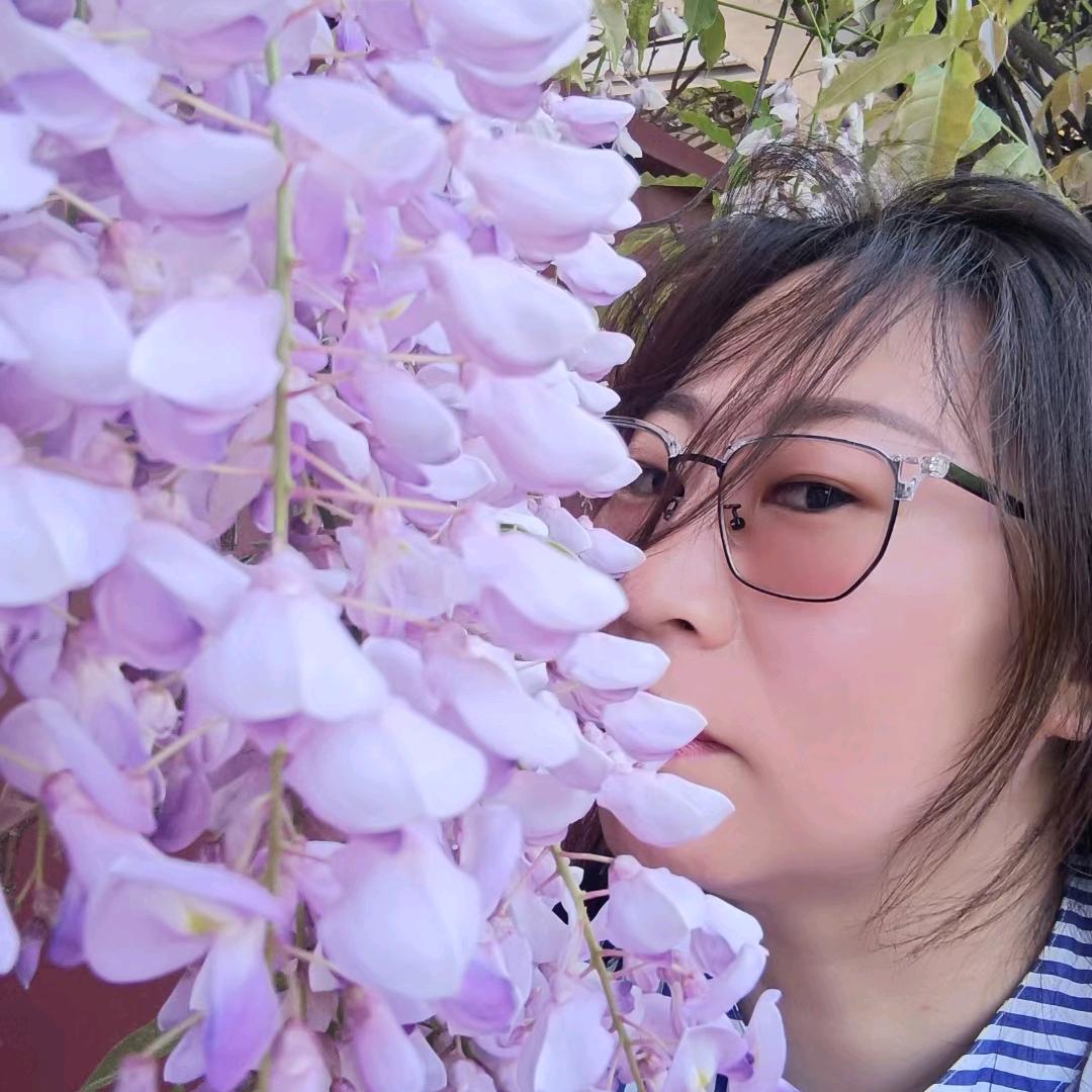 幸福的小女人
