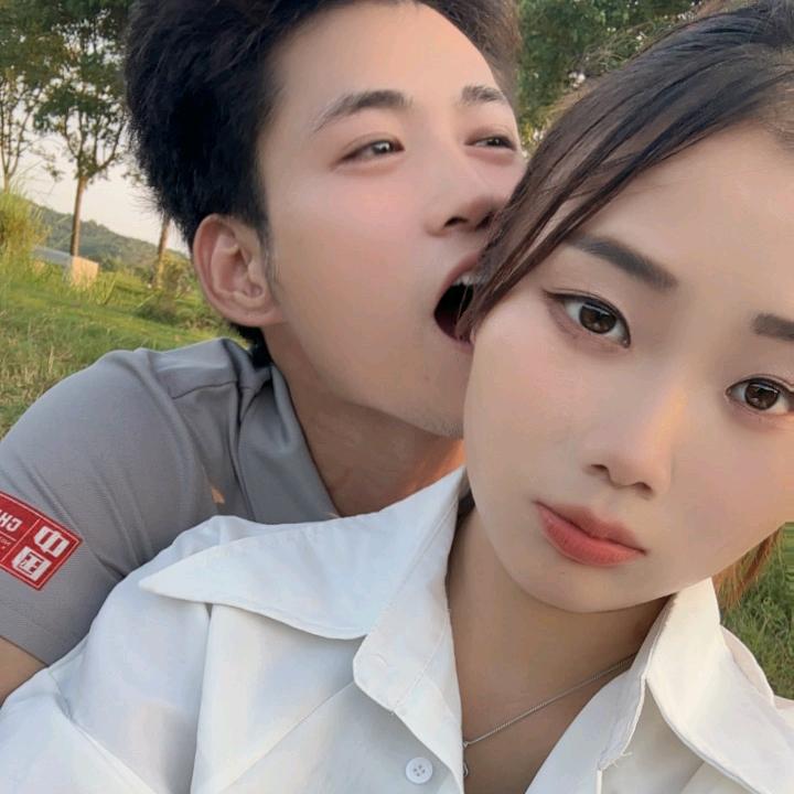 艳子在宁波烤鸡腿