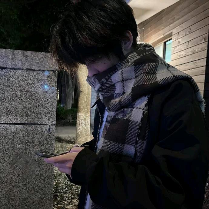 褚哲