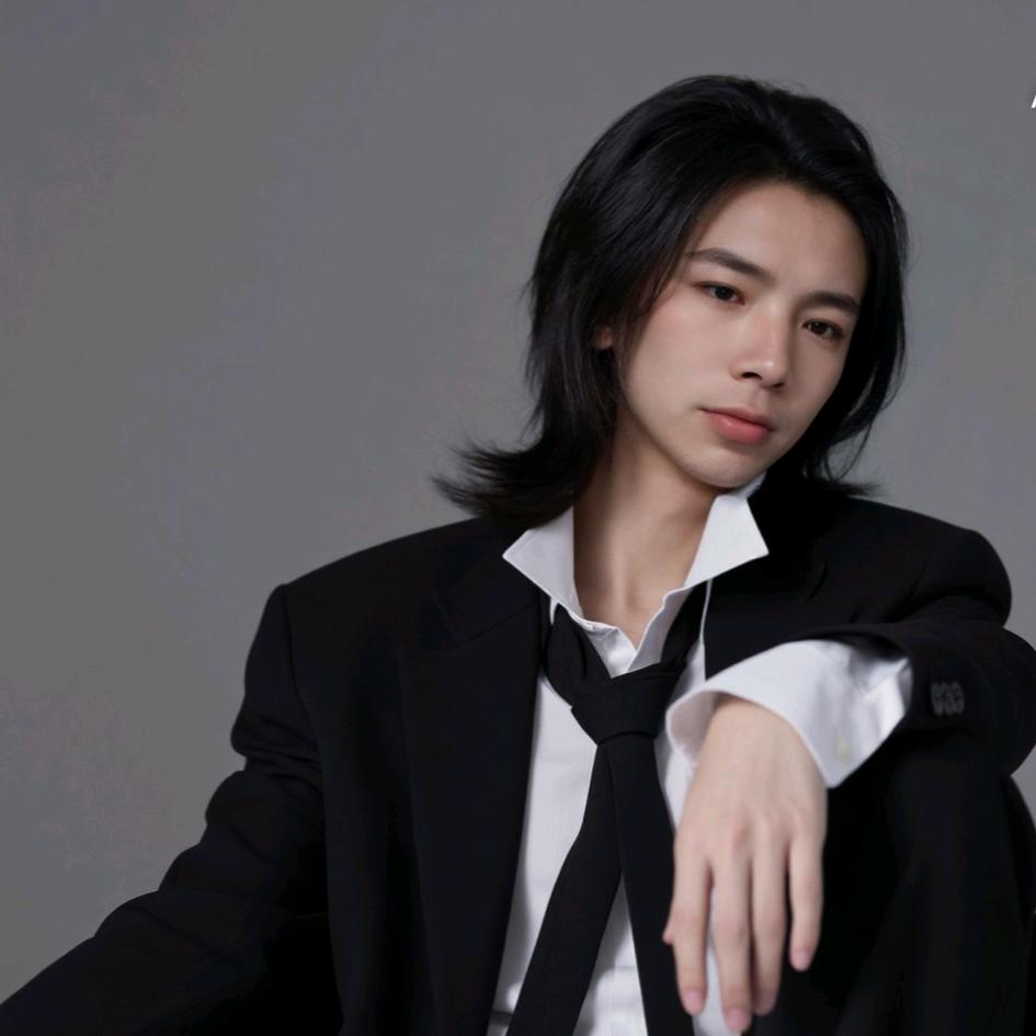 🚬᭄ཽ࿆٭大叔࿐