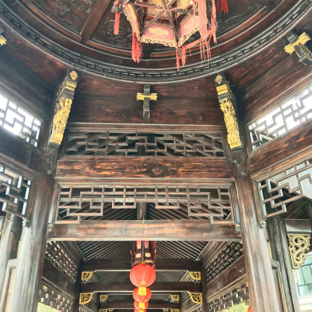 余子恒