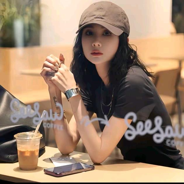 美大哥·沐熙(轻奢女装)