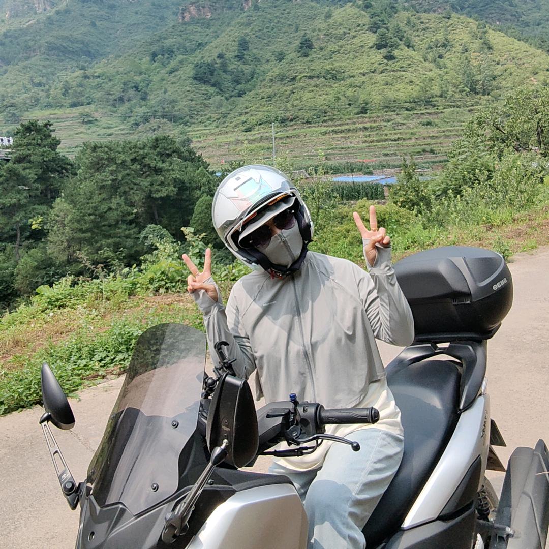 鹤壁美心门郑姐