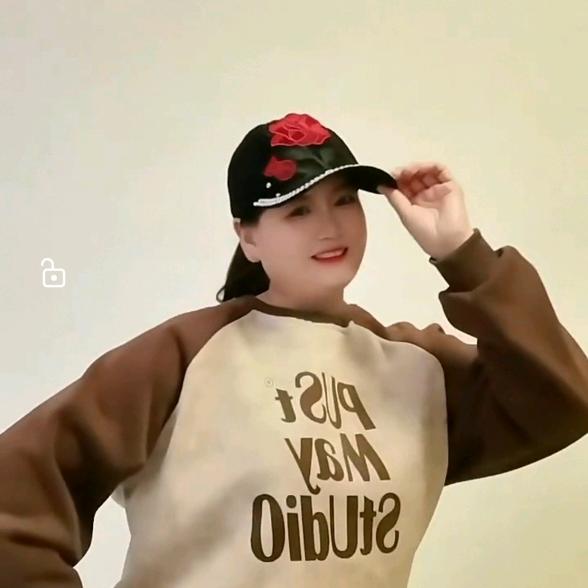 朵朵（不定时开播）