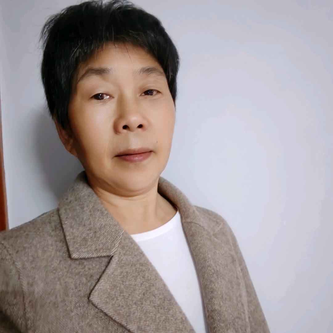 笔姐（早9.40分）