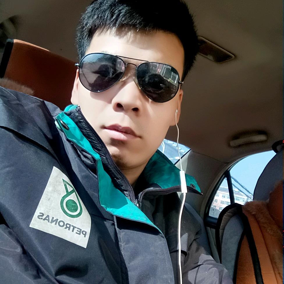 建龙汽车快修快保中心