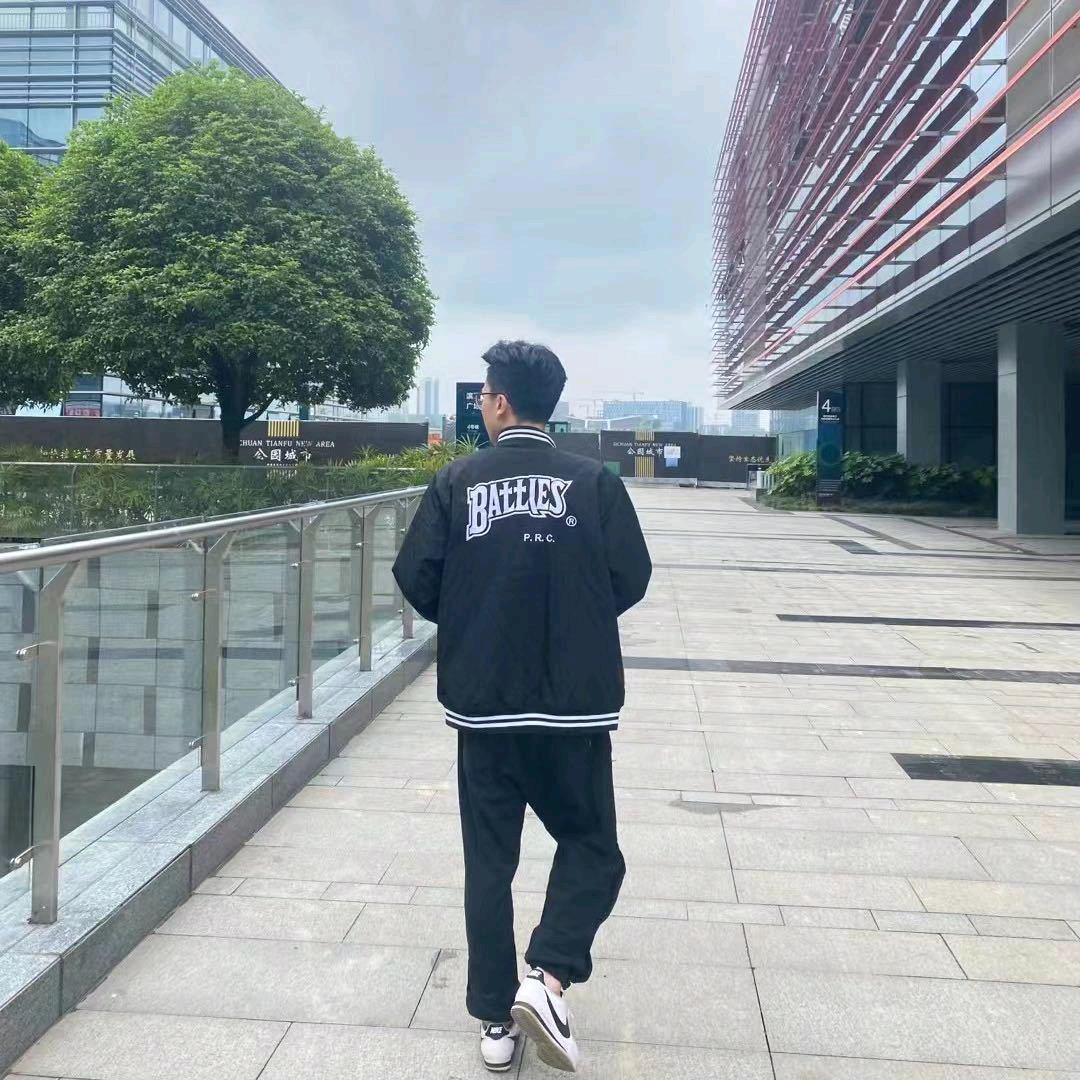 李呵呵