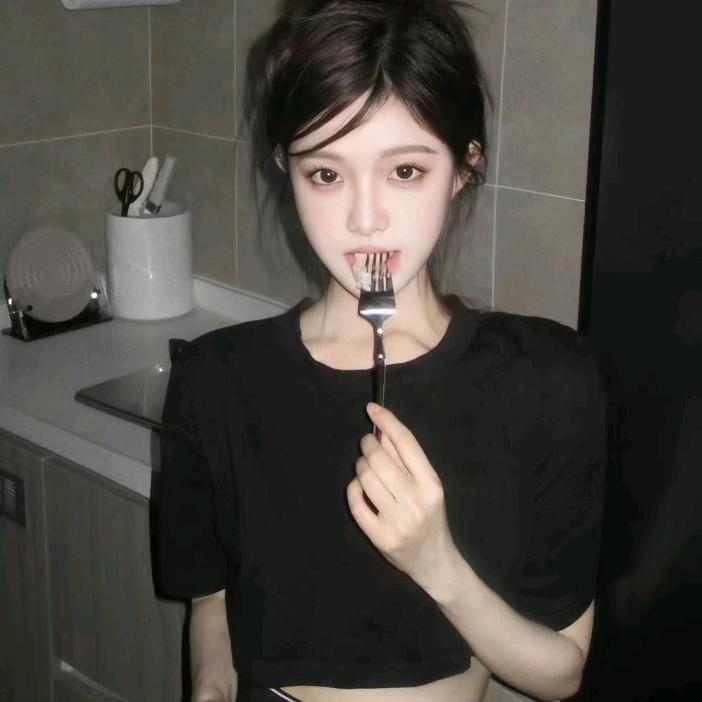 何爽爽