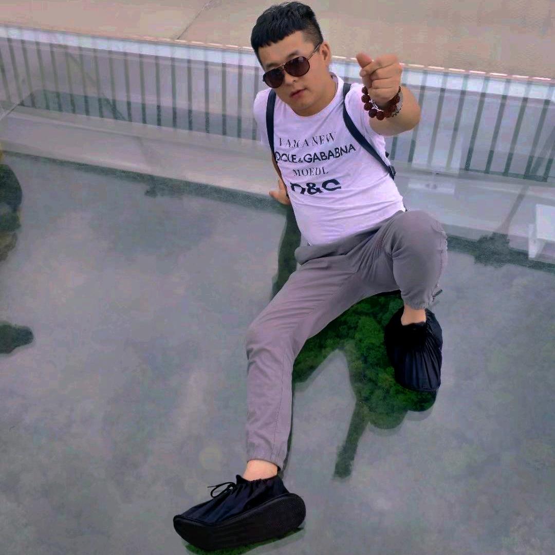 龙⚜️仔、