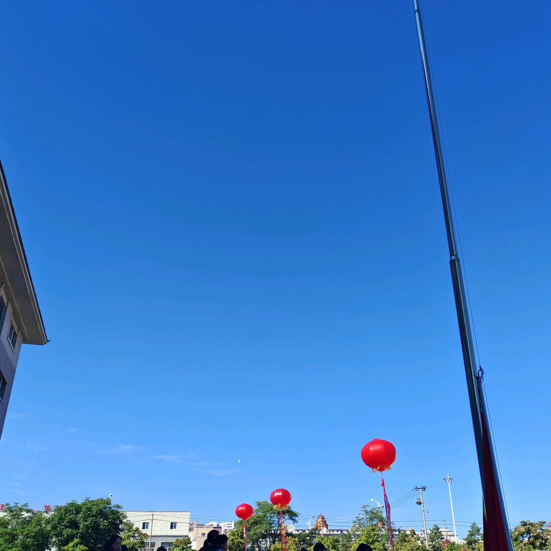 与世界温暖相拥