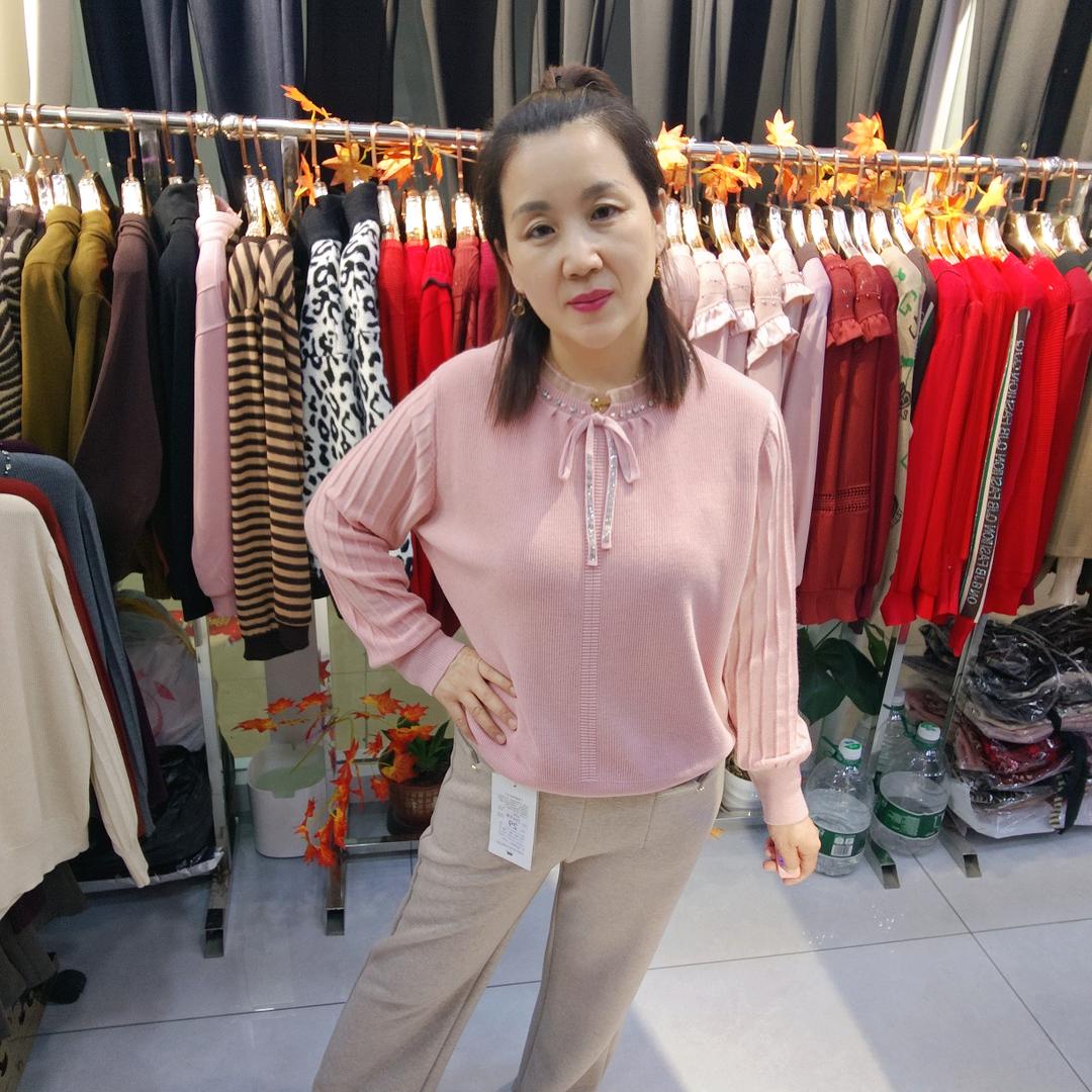 小梅时尚衣帽间