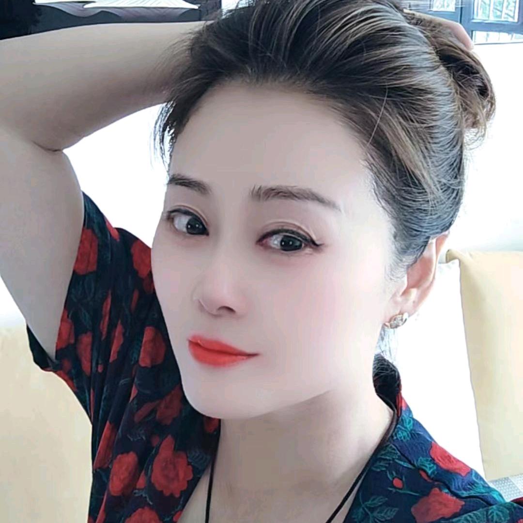 小毛毛虫
