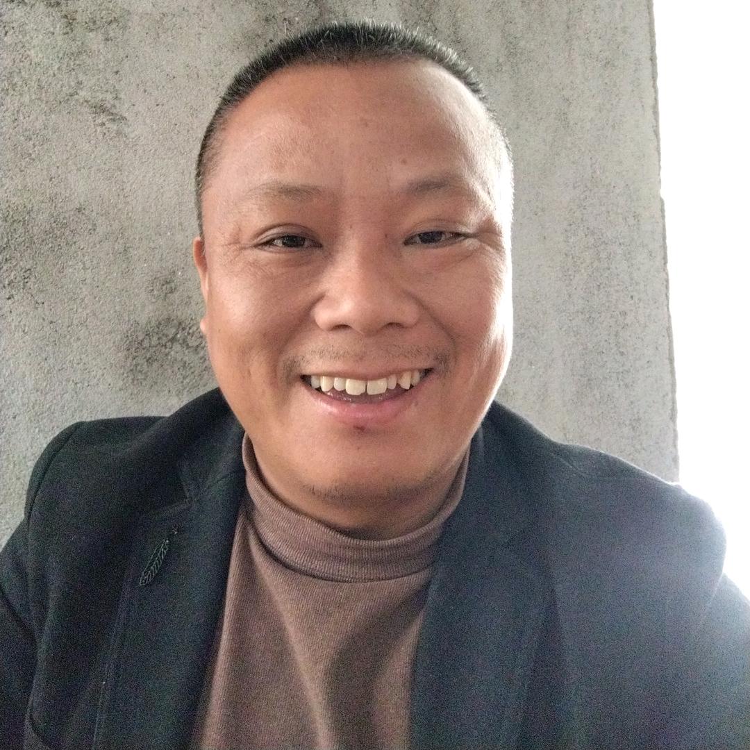 刘大胆（每晚8:10开播）白天不定时直播