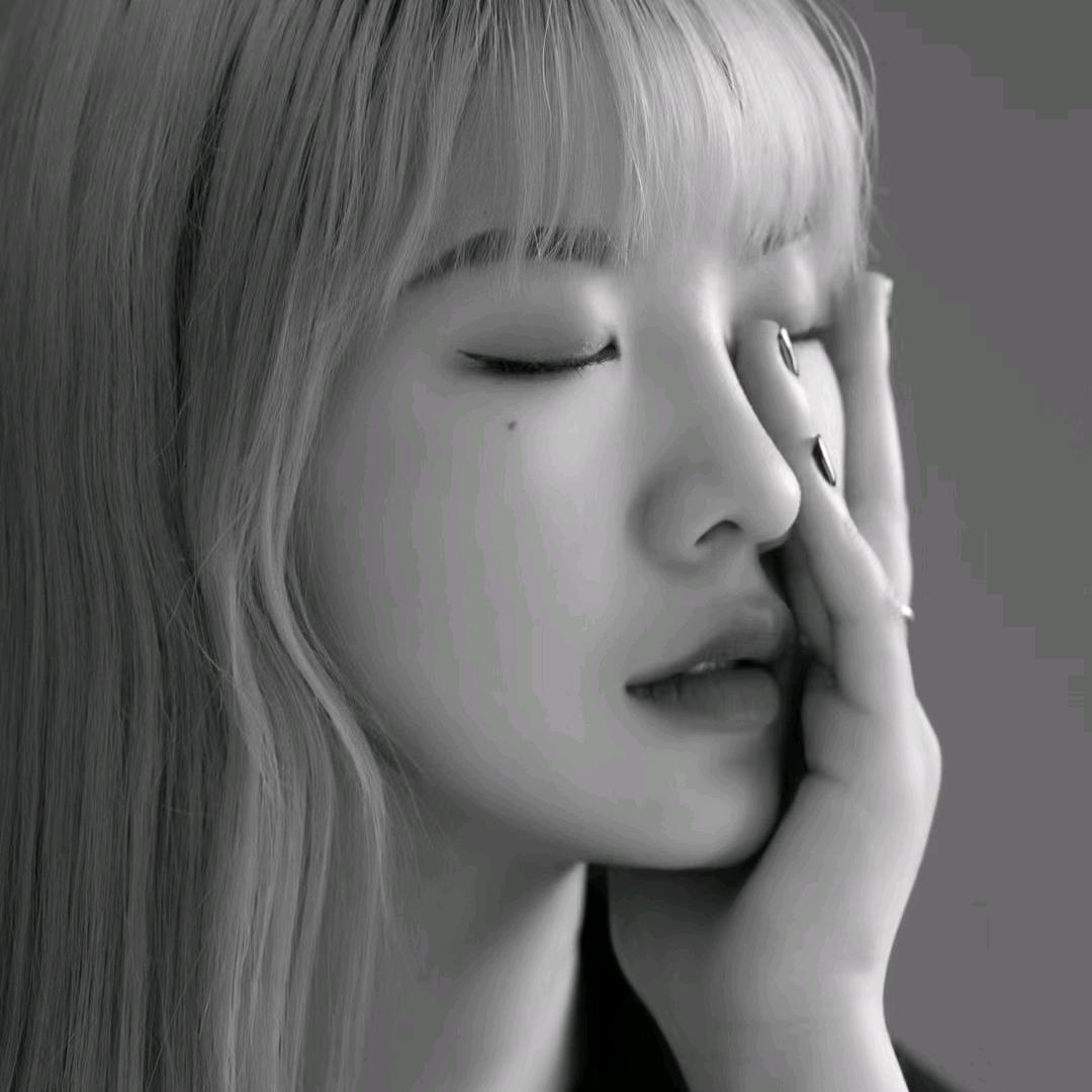 ?←手握照杯E︶