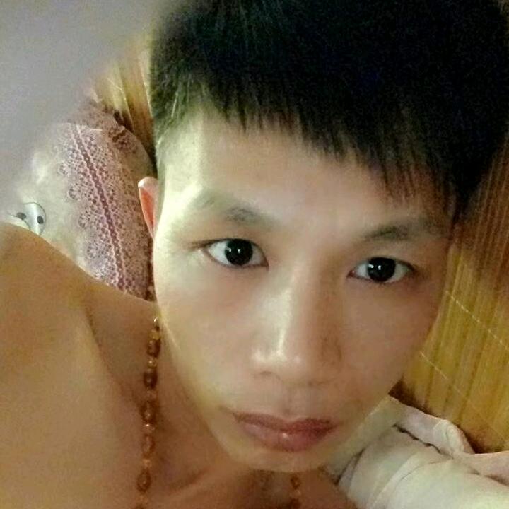 崇左
