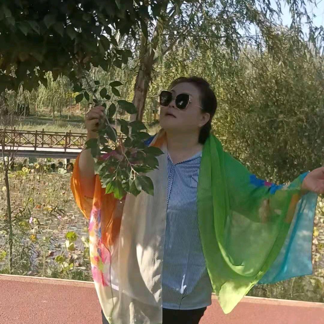 _亚丽