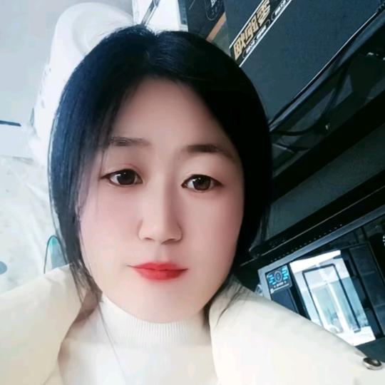 @霞姐