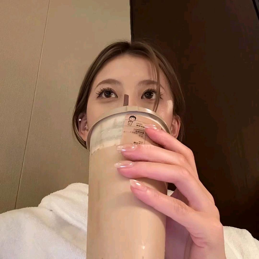 不爱吃香菜👀