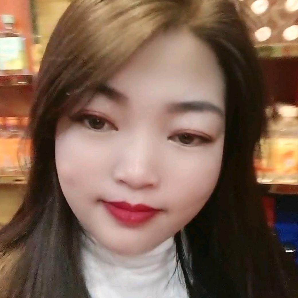 坦然一笑