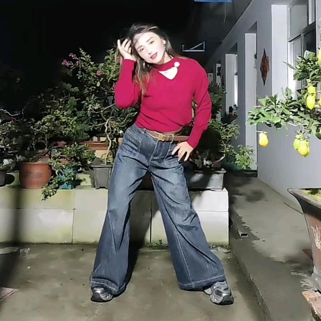 一舞魅倾城💋❤️