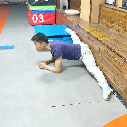 周仲义