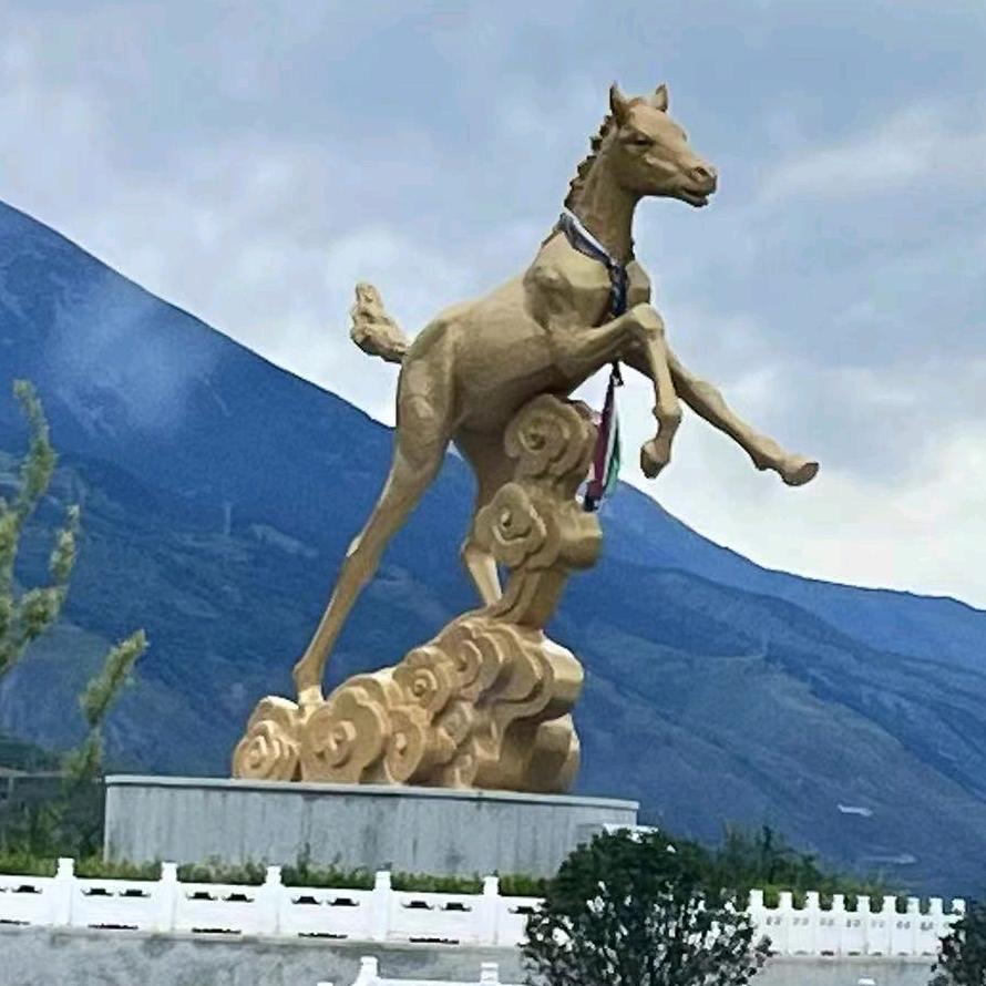 伏虎镇俊豪门窗厂