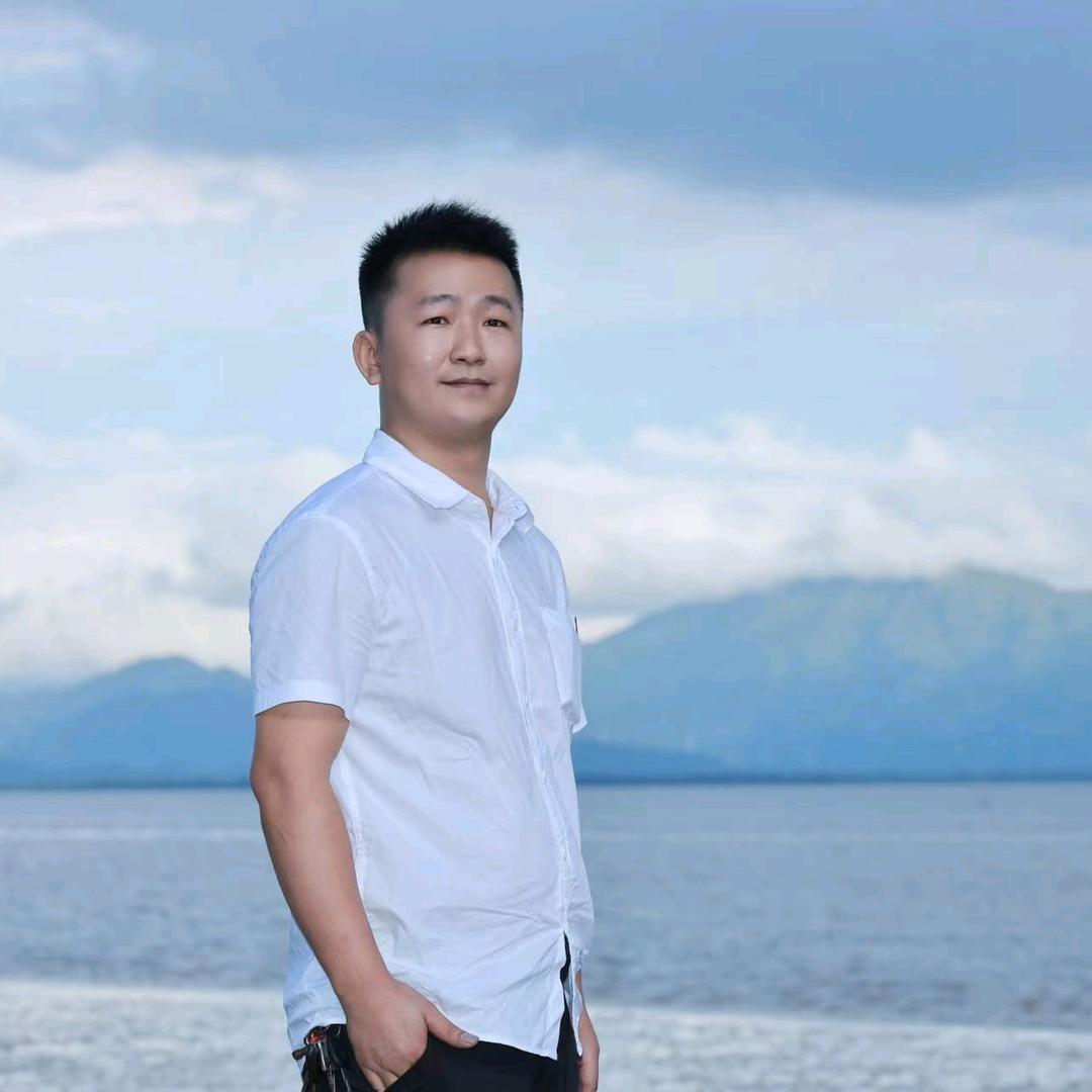 张龙
