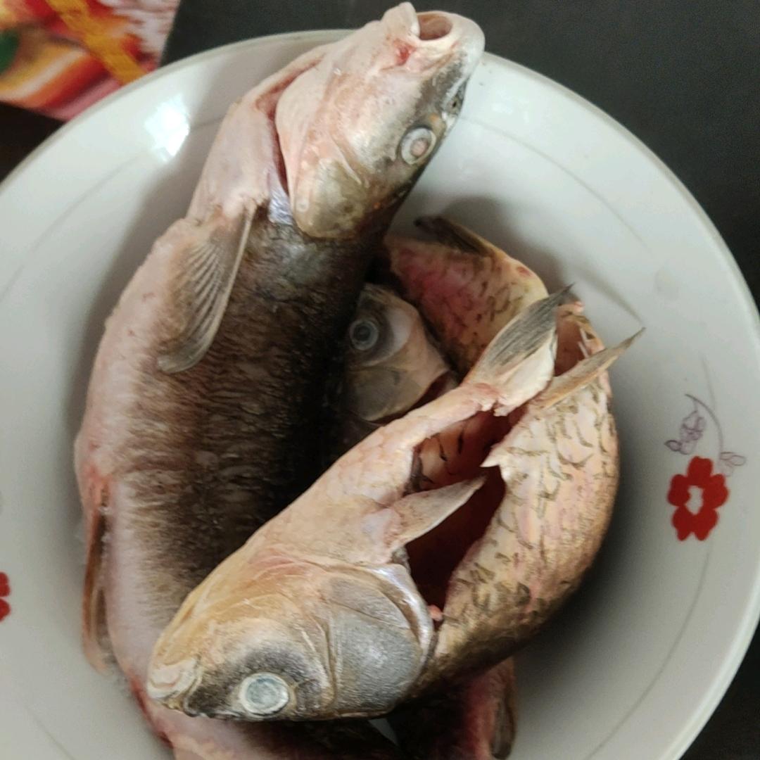 男人有錢，走哪，都有潘金蓮