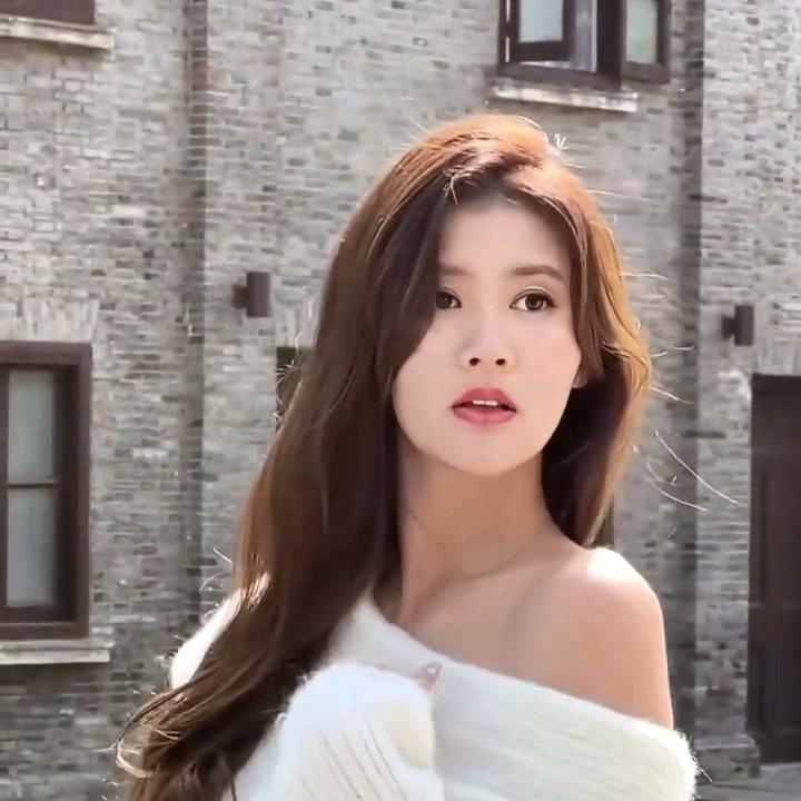 小英不在相信婚姻了