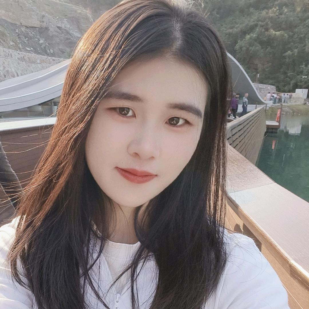 @小 😚᭄石头 👀᭄