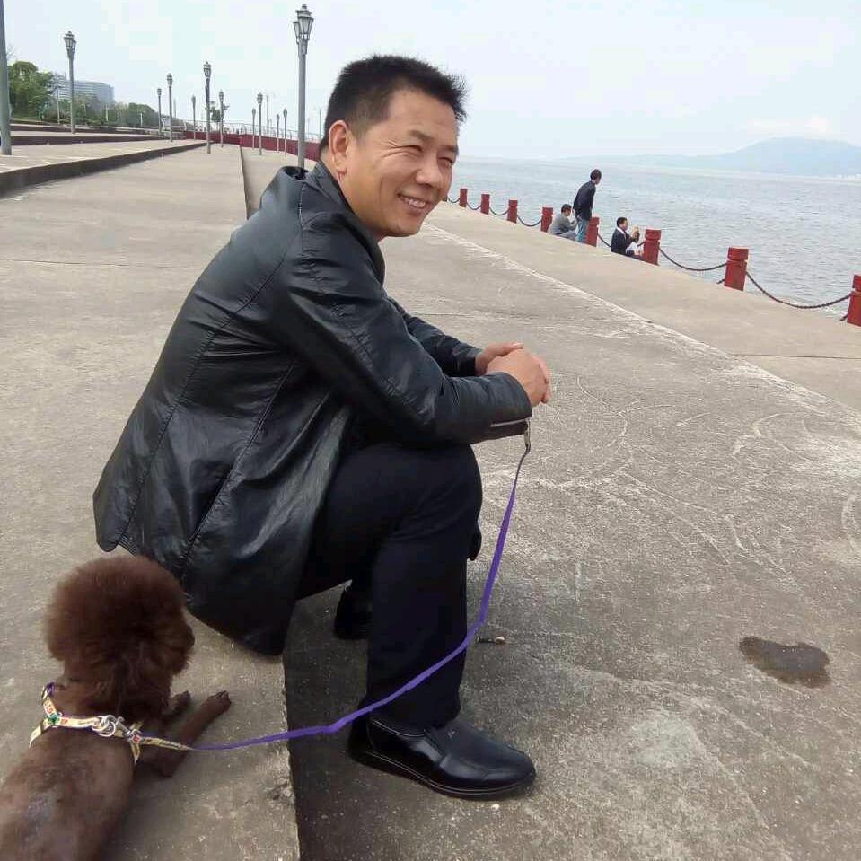 刘军！