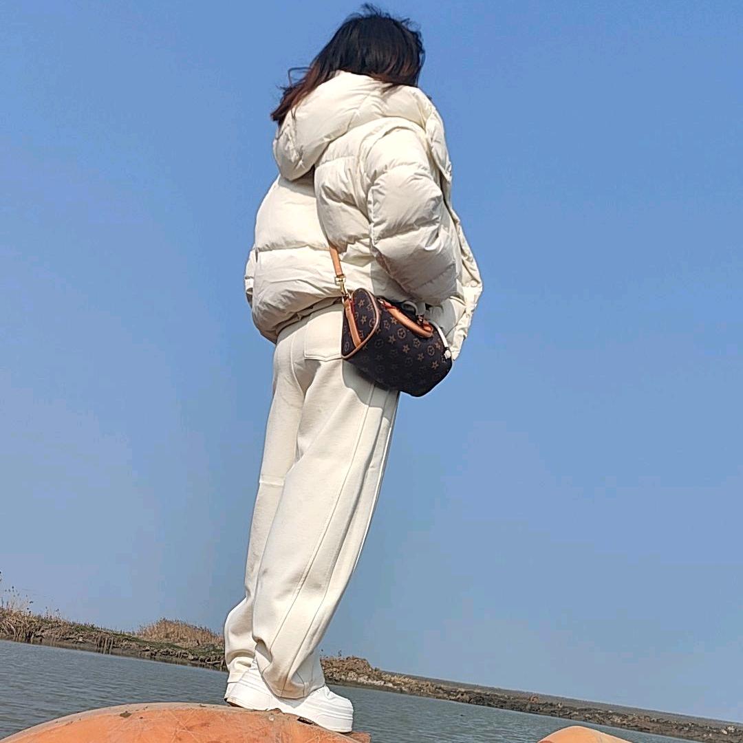 亲们都叫我汤汤