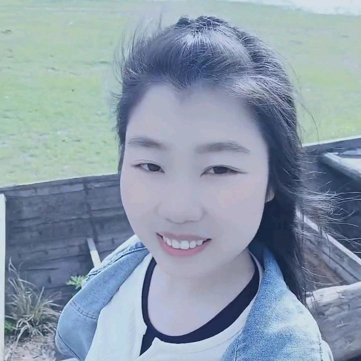 欧阳·飞雪（*浅☆笑*）
