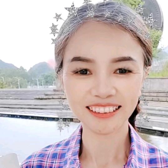 英子姐（布依）