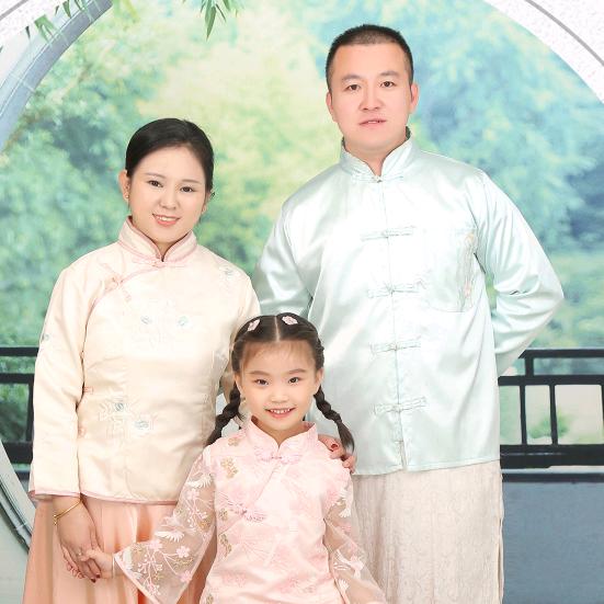 爱宝贝👨‍👩‍👧