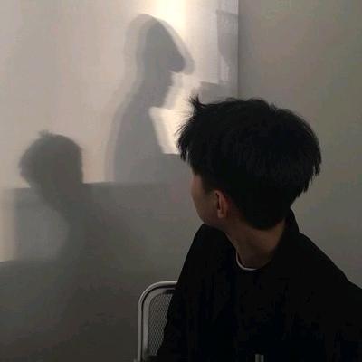 忆侍