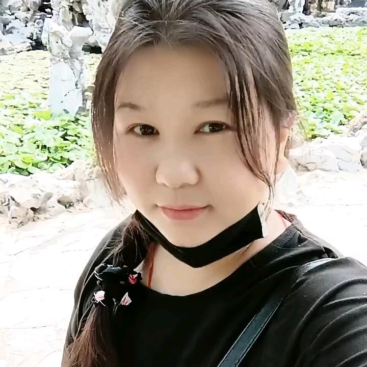 （桂K范小姐）向💰钱奔富♡