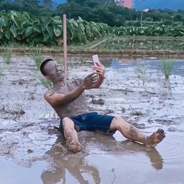 农叔癫三疯