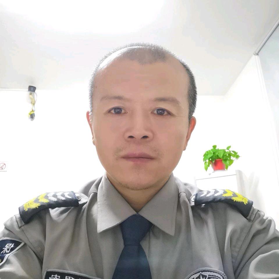 猛男（李灯华）