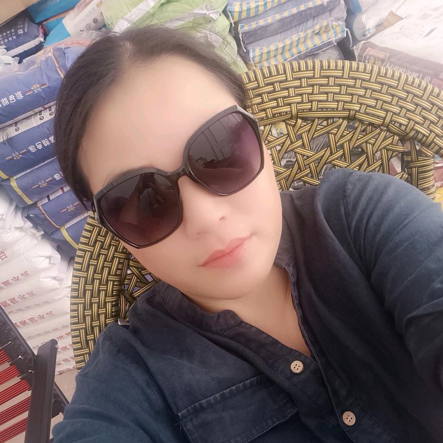 李三妹，微胖姐