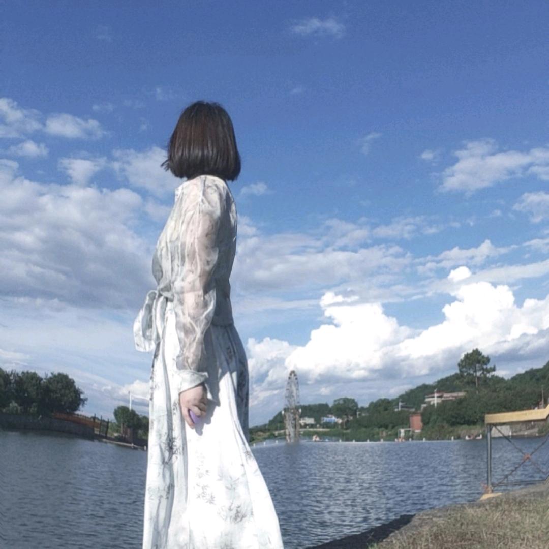 玲玲