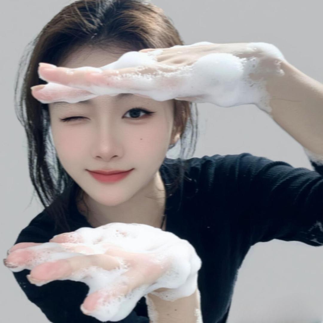 鑫昂台球器材小刘（收售品牌台球桌、球杆）