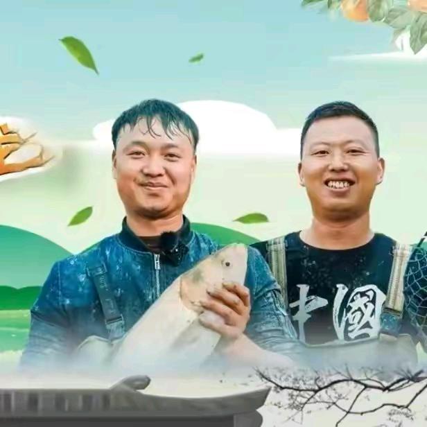 大表哥小飞哥摸鱼日记