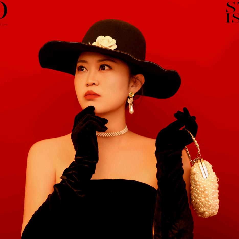 杨静
